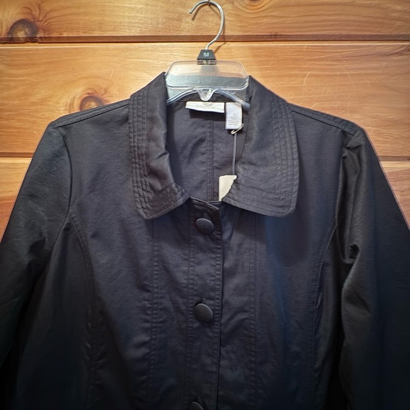 Chico's Black Utility Jacket with Tailored Fit and Notched Lapel size 1 (8/10) - Picture 4 of 7
